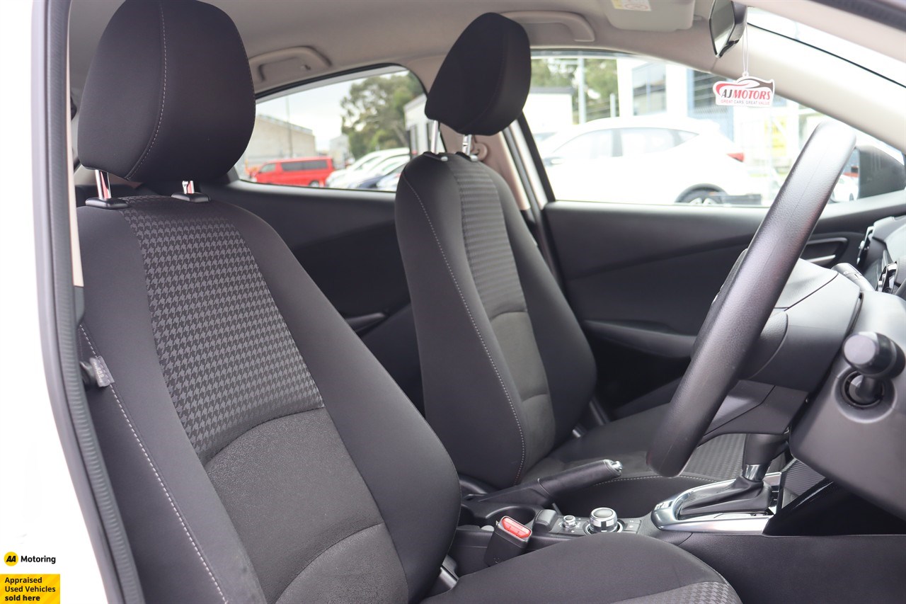 2017 Mazda Demio