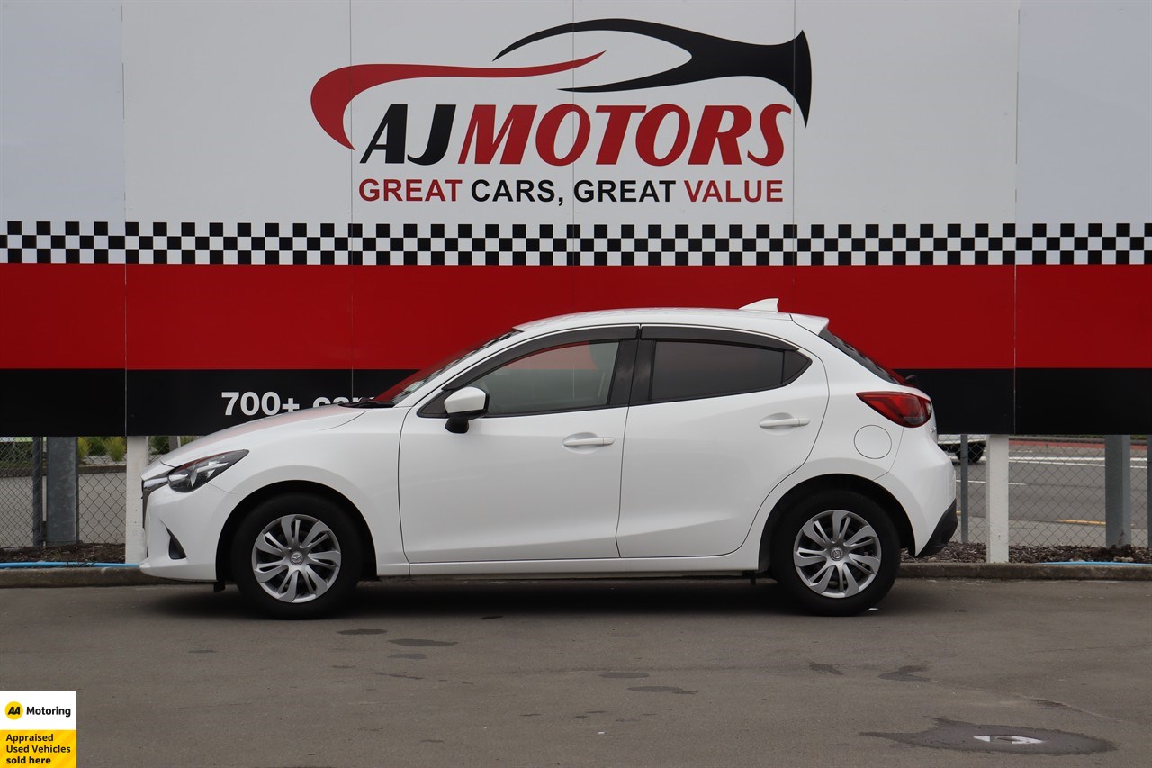 2017 Mazda Demio