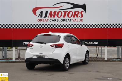 2017 Mazda Demio - Thumbnail