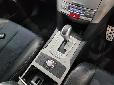 2011 Subaru Outback - Thumbnail