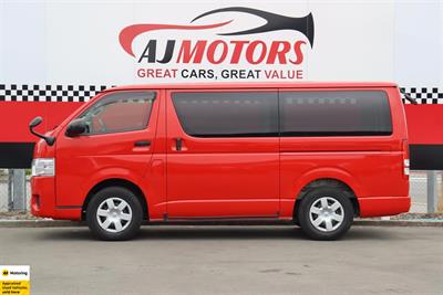 2018 Toyota Hiace - Thumbnail