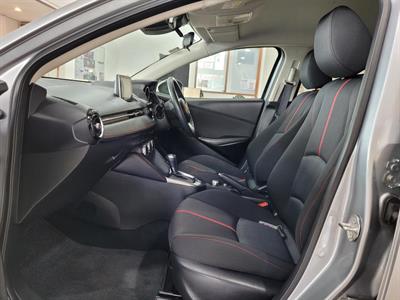 2016 Mazda Demio - Thumbnail