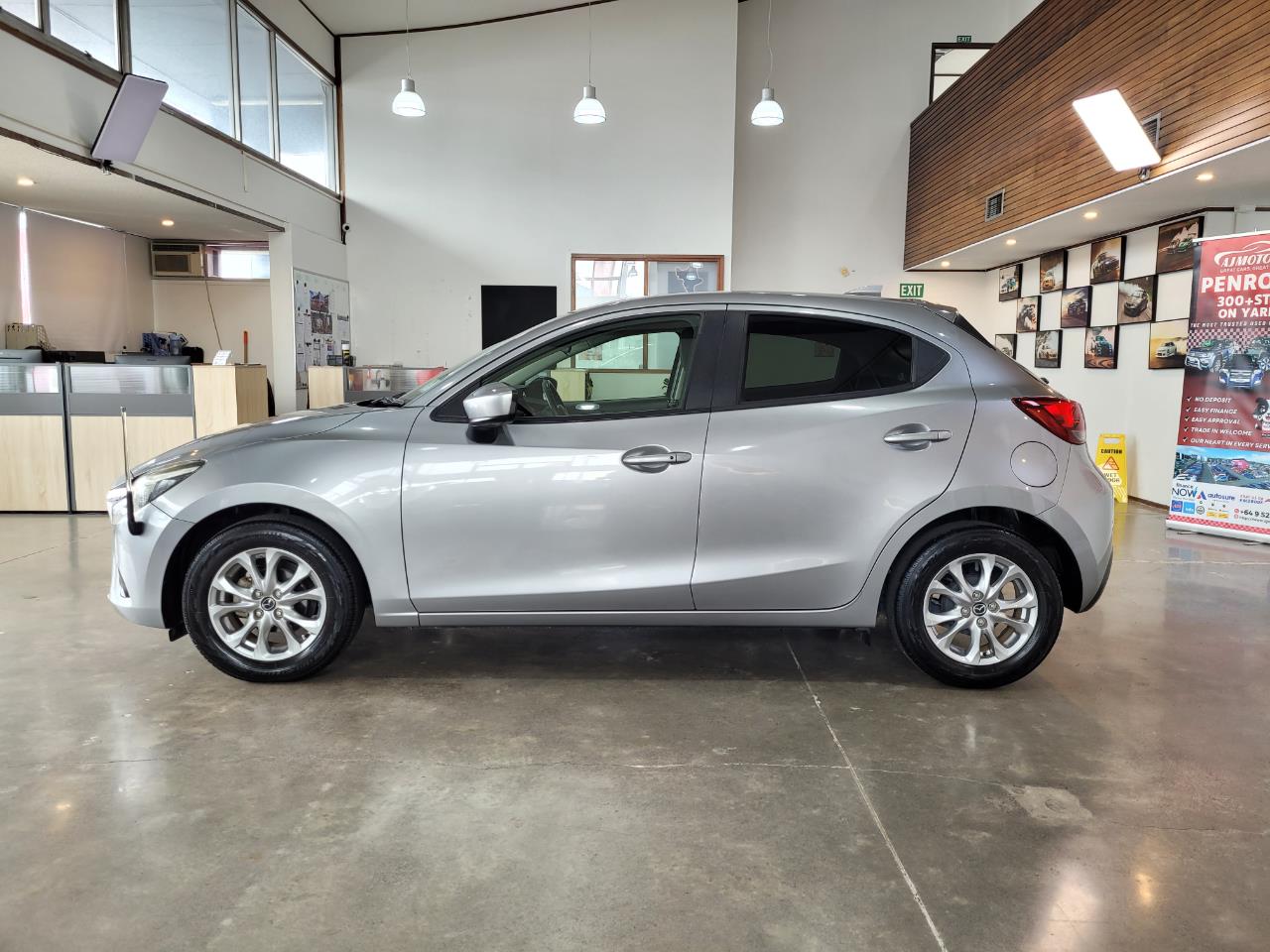 2016 Mazda Demio