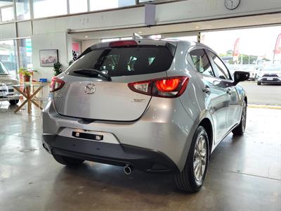 2016 Mazda Demio - Thumbnail