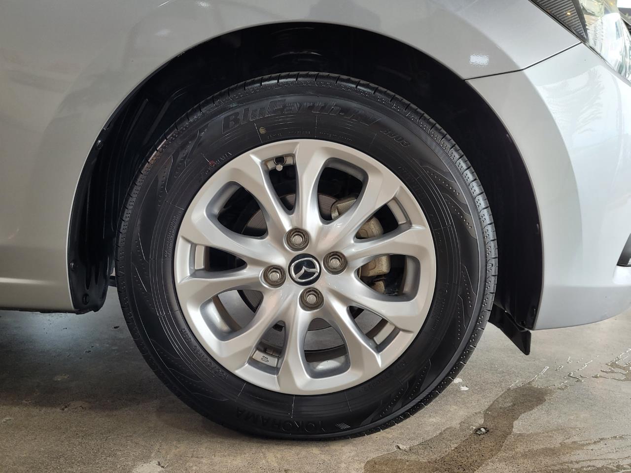 2016 Mazda Demio