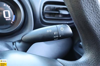 2022 Toyota YARIS CROSS - Thumbnail