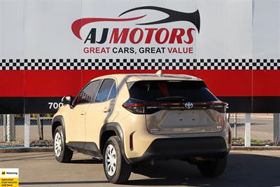2022 Toyota YARIS CROSS - Thumbnail