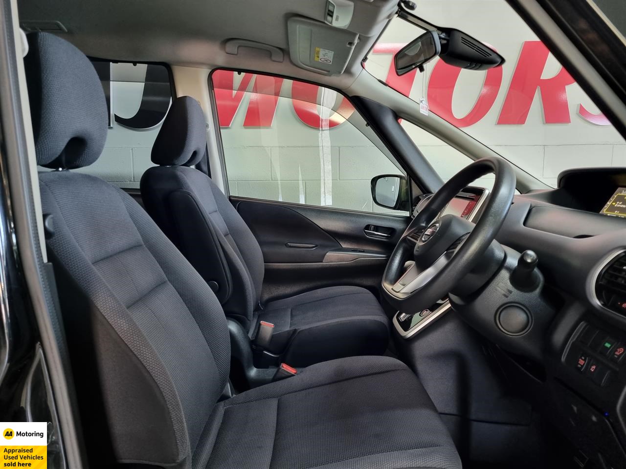 2016 Nissan Serena