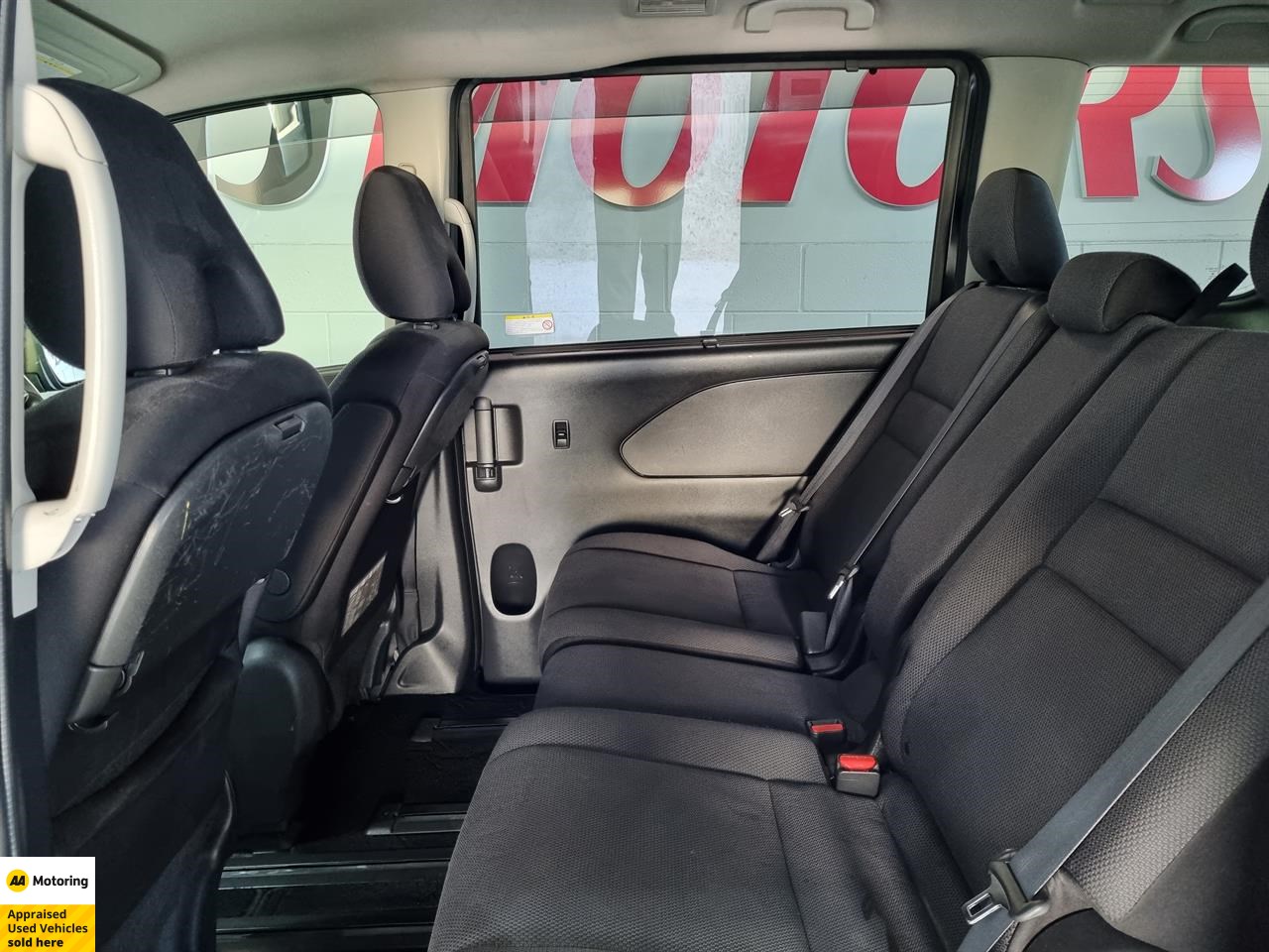 2016 Nissan Serena