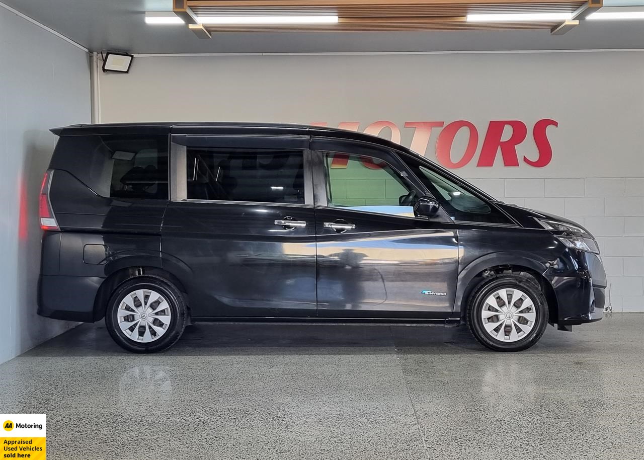 2016 Nissan Serena
