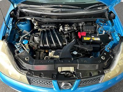 2006 Nissan Wingroad - Thumbnail