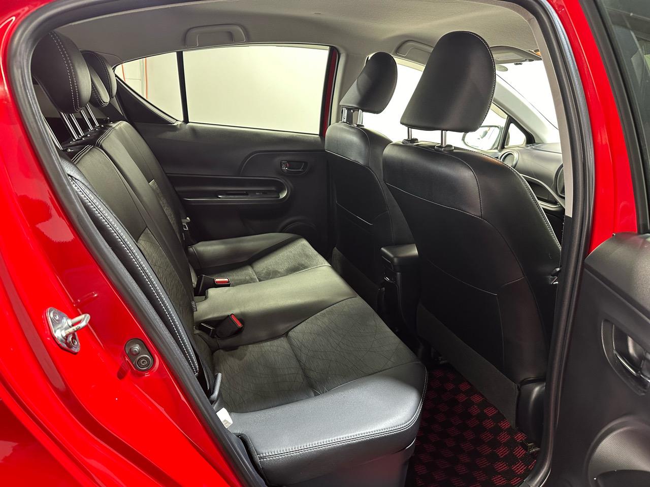2013 Toyota Aqua