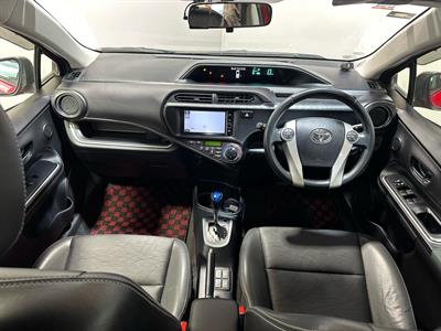 2013 Toyota Aqua - Thumbnail