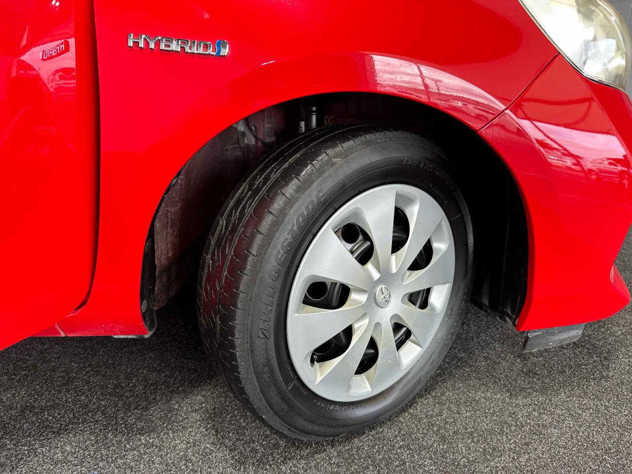 2013 Toyota Aqua