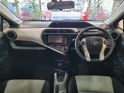 2014 Toyota Aqua - Thumbnail