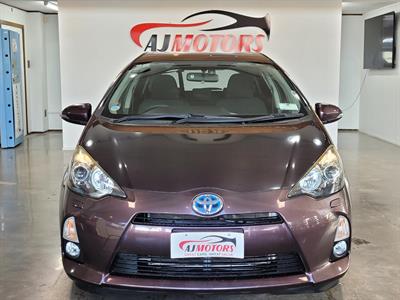 2014 Toyota Aqua - Thumbnail