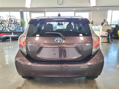 2014 Toyota Aqua - Thumbnail