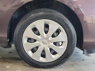 2014 Toyota Aqua - Thumbnail
