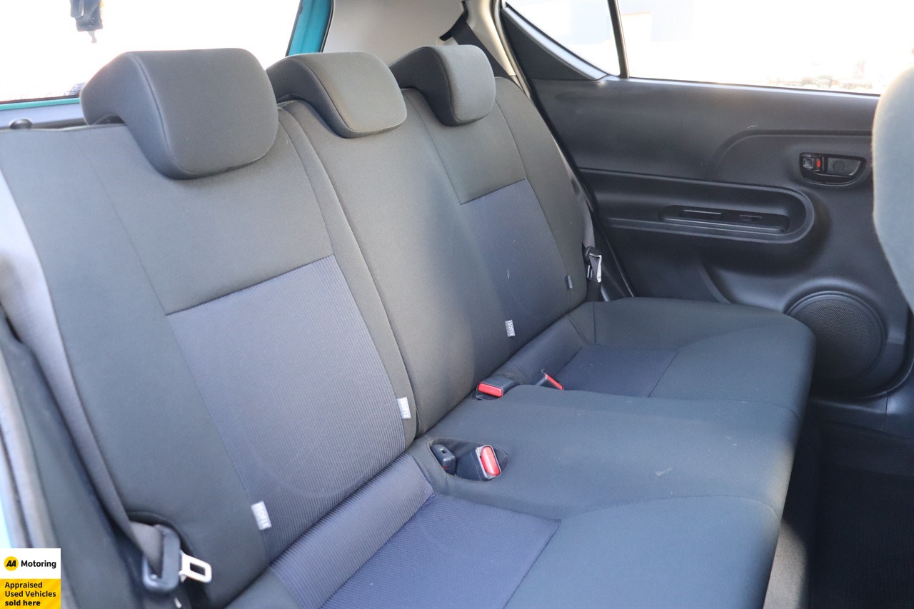 2017 Toyota Aqua