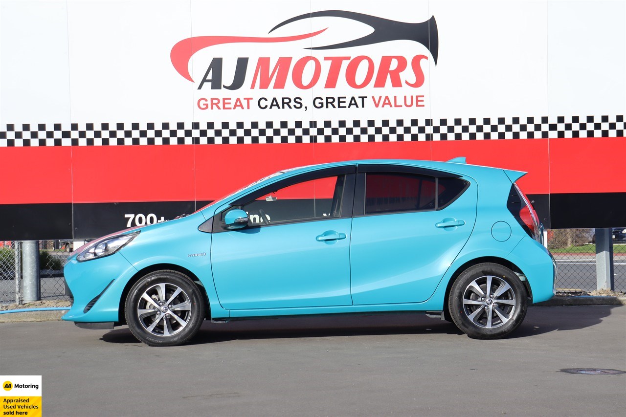 2017 Toyota Aqua
