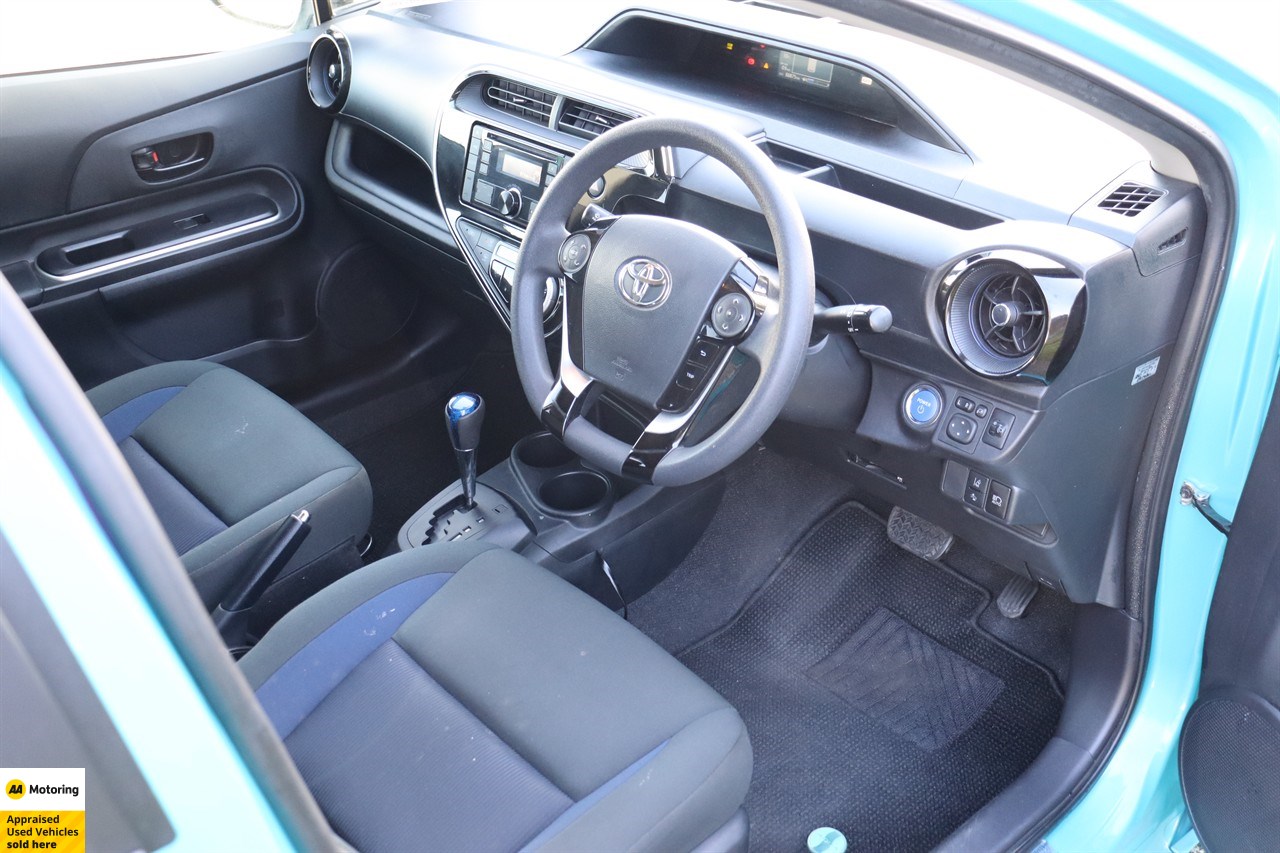 2017 Toyota Aqua