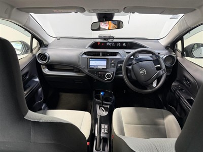 2020 Toyota Aqua - Thumbnail