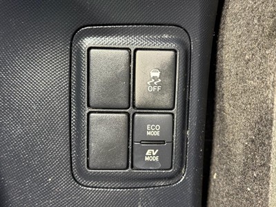 2020 Toyota Aqua - Thumbnail