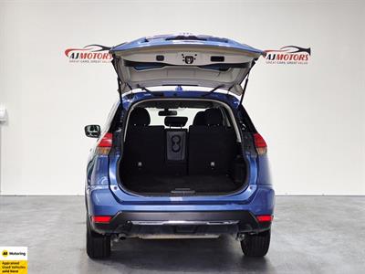2022 Nissan X-Trail - Thumbnail