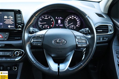 2021 Hyundai i30 - Thumbnail