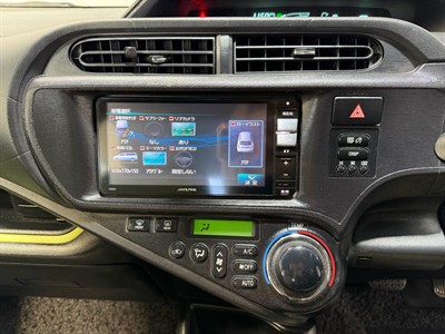 2014 Toyota Aqua - Thumbnail