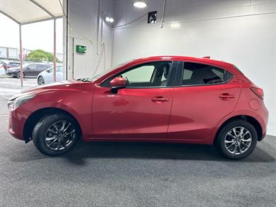 2017 Mazda Demio - Thumbnail