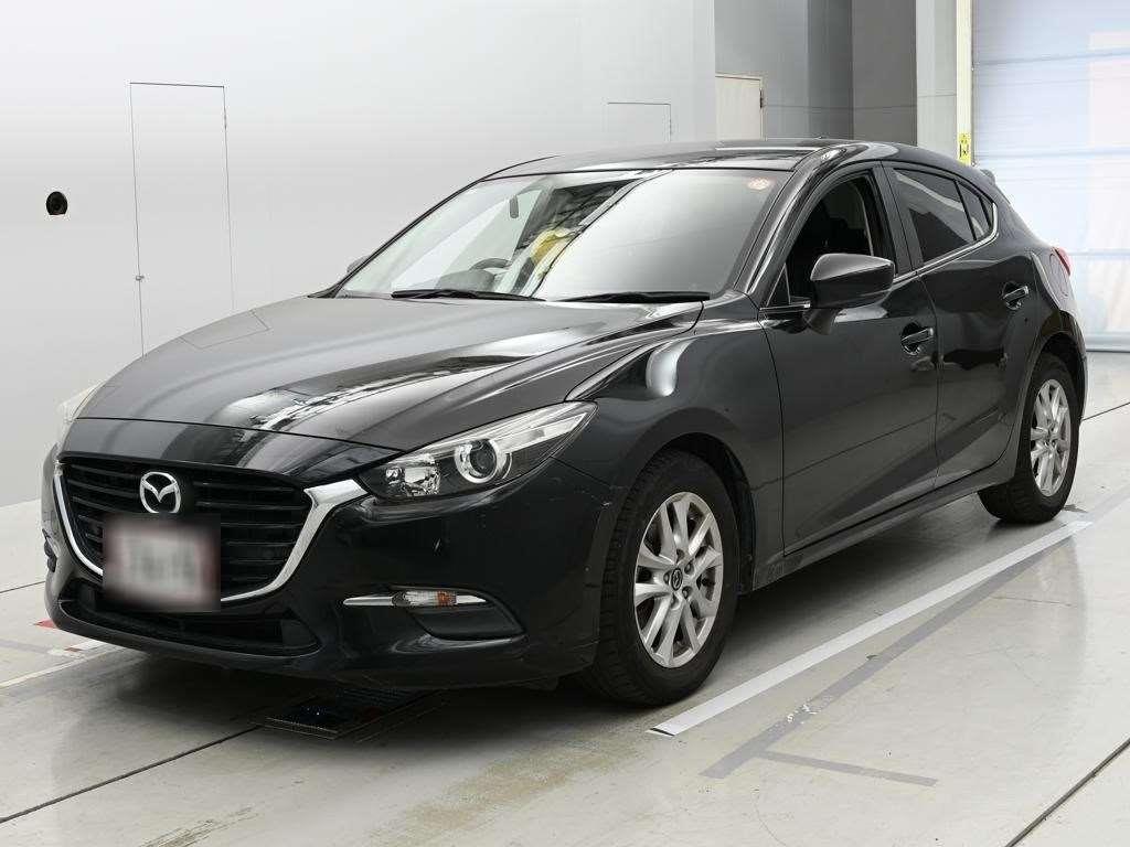 2018 Mazda Axela