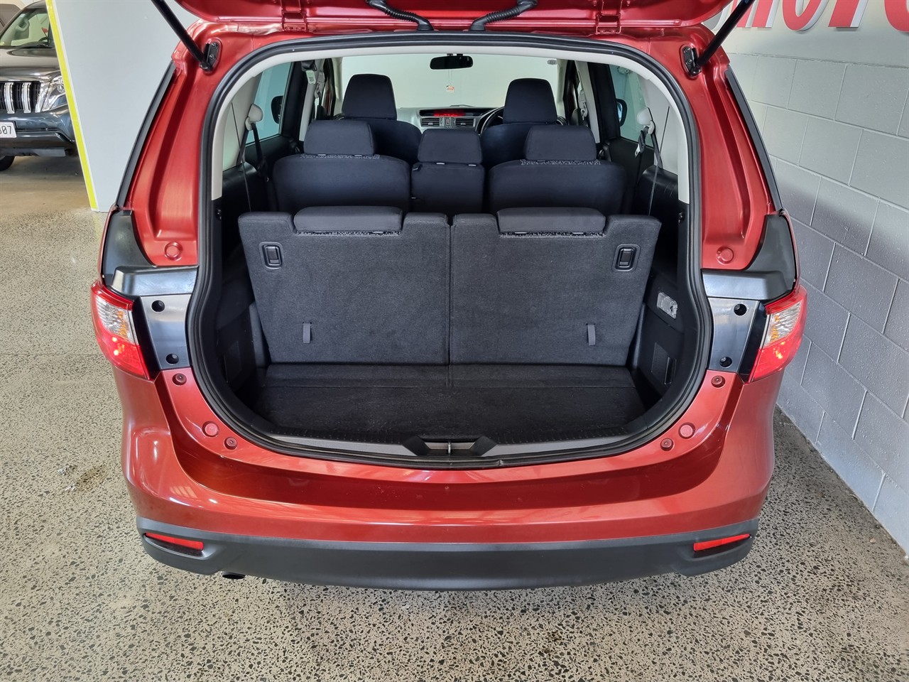 2012 Mazda Premacy