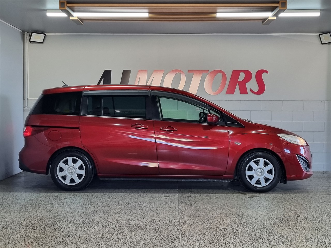 2012 Mazda Premacy