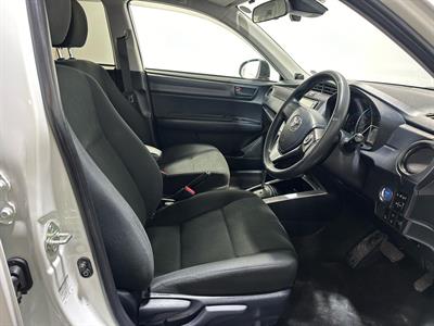 2019 Toyota Corolla - Thumbnail