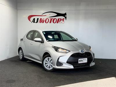 2021 Toyota Yaris - Thumbnail