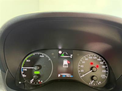 2021 Toyota Yaris - Thumbnail