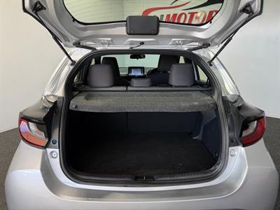 2021 Toyota Yaris - Thumbnail