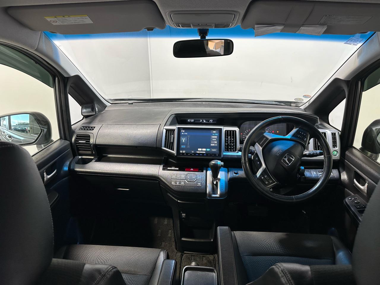 2014 Honda STEPWAGON