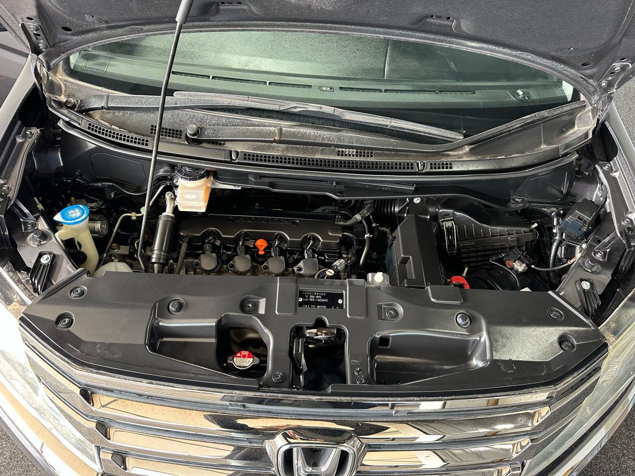 2014 Honda STEPWAGON