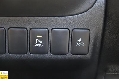 2020 Mitsubishi Outlander - Thumbnail