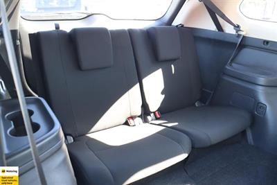 2020 Mitsubishi Outlander - Thumbnail