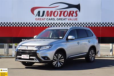 2020 Mitsubishi Outlander - Thumbnail