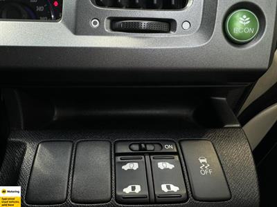 2012 Honda Step Wagon - Thumbnail