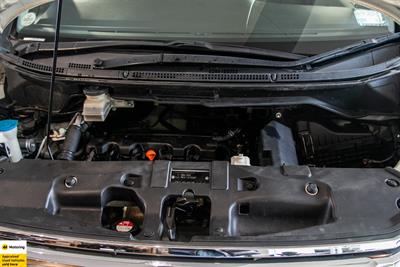 2012 Honda Step Wagon - Thumbnail