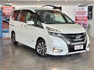 2016 Nissan Serena - Thumbnail
