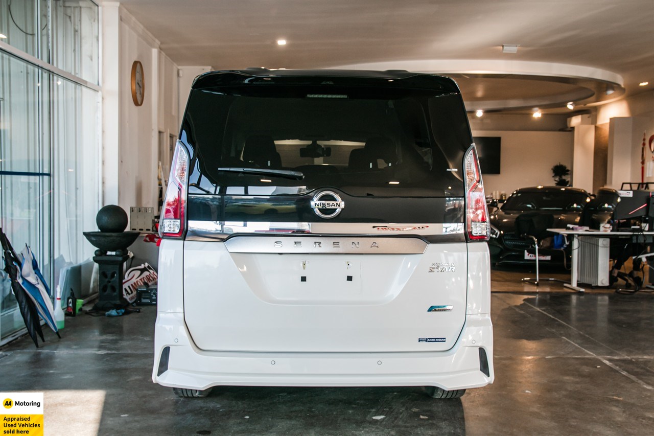 2017 Nissan Serena