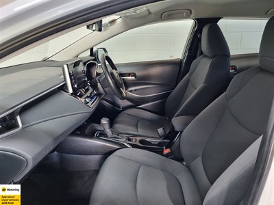2020 Toyota Corolla - Thumbnail