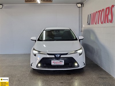 2020 Toyota Corolla - Thumbnail