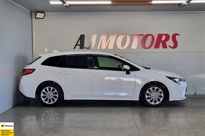 2020 Toyota Corolla - Thumbnail